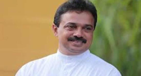 සම්පත් අතුකෝරලට පිහි ප්‍රහාරයක්.